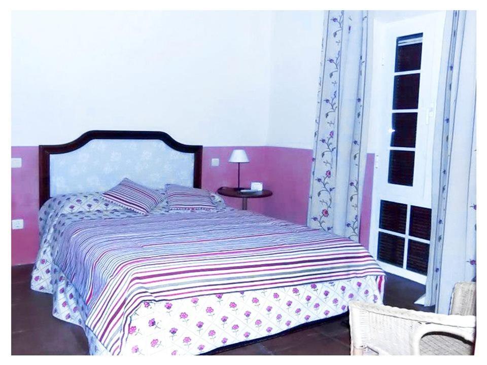 Casa Rural Valdevilano La Roca de la Sierra Ngoại thất bức ảnh
